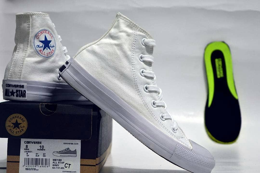 Ria Cloth Jual Sepatu Converse56 All Star / Jual Sepatu Vans11 Allstar / Sepatu Pria dan Sepatu Wanita / Harga Sepatu / Sepatu Wanita / Sepatu Adidas / Sepatu Terbaru / Sepatu Pria / Sepatu Anak / Sepatu Hitam / Sepatu Kulit / Sepatu Putih / Premium