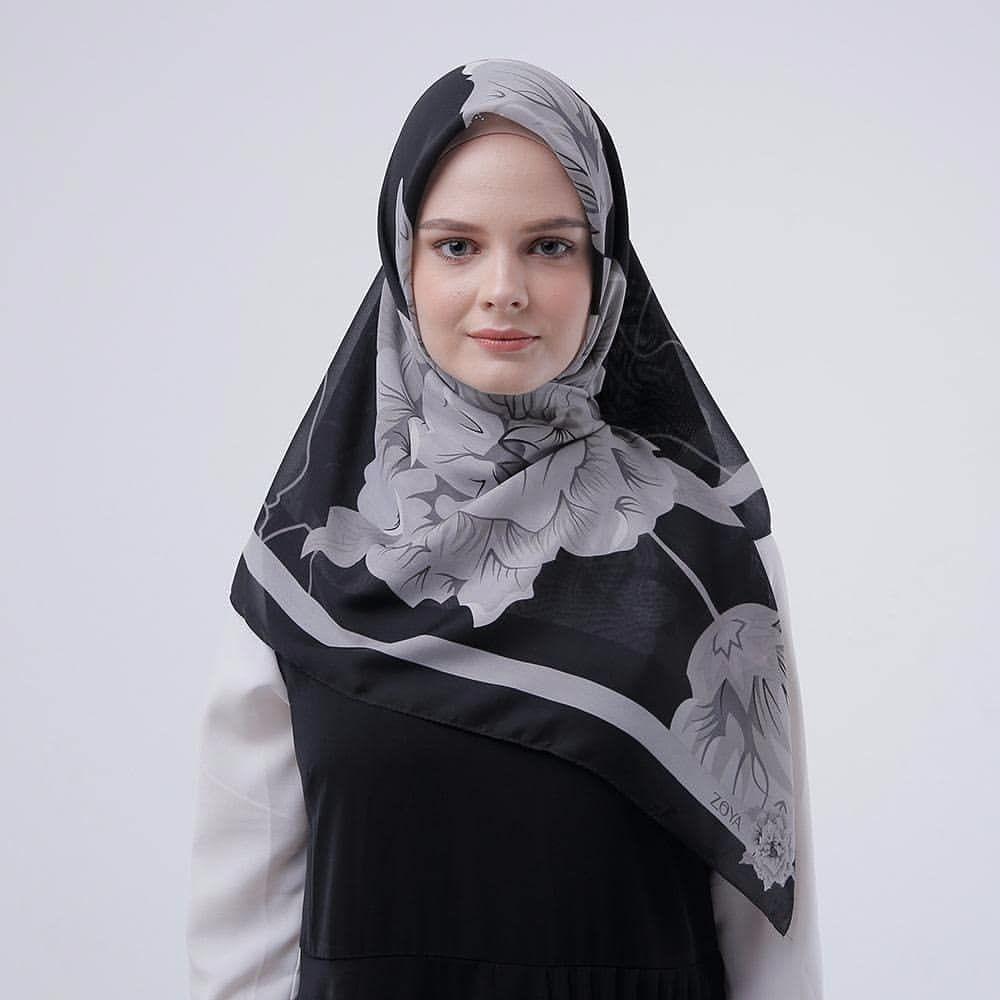 Tutorial Hijab Segi Empat Bahan Satin | Modelhijab44