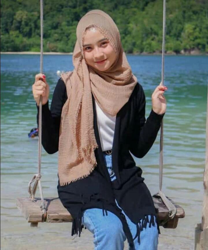 12 pc Hijab Pasmina Crinkle warna terlengkap / jilbab Pashmina Crinkle warna terlengkap