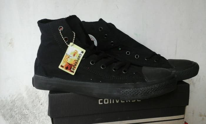 sepatu all star full black