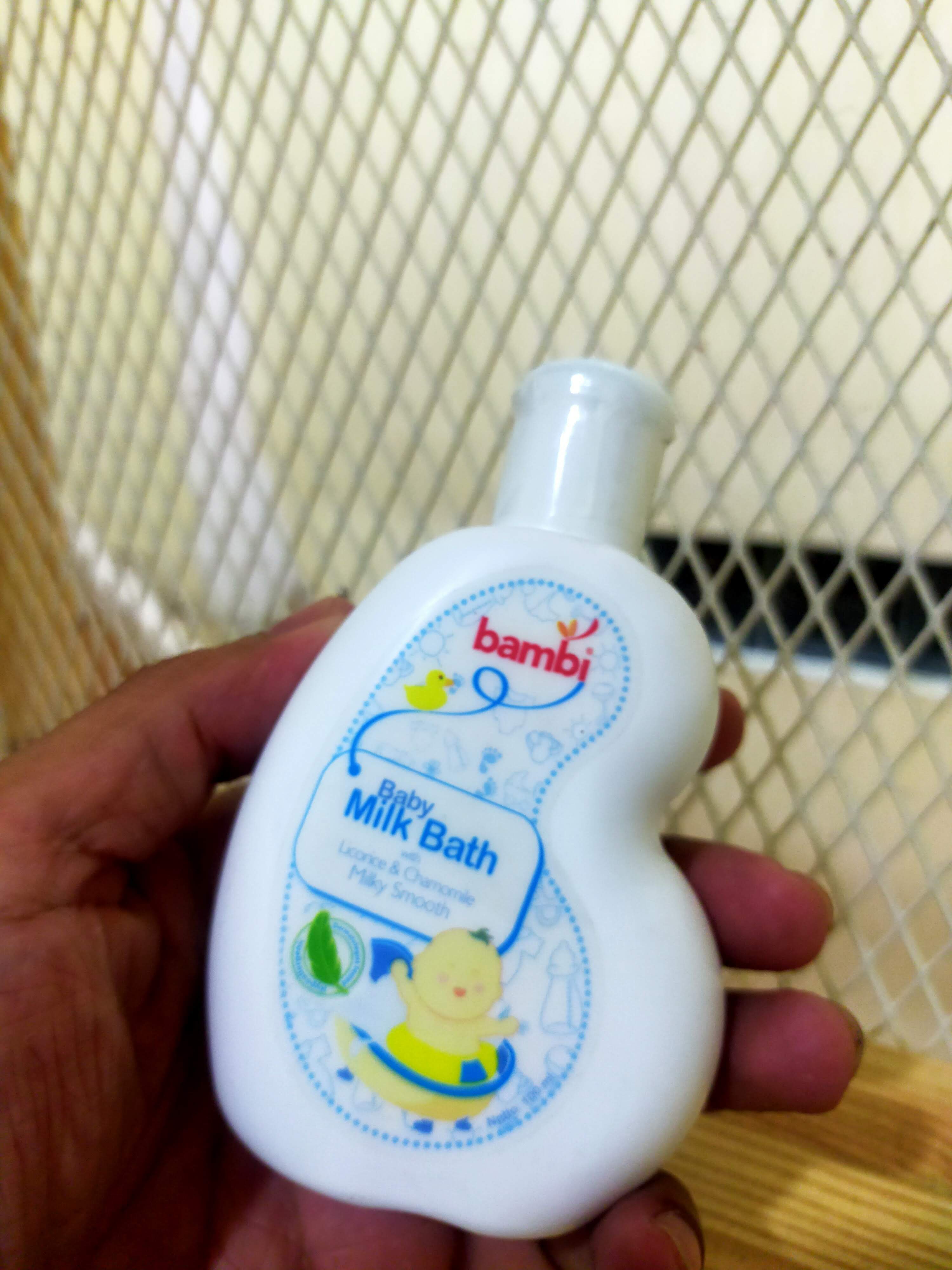 Bambi Baby Milk Bath 100ml/ Sabun mandi Bayi/ Sabun cair bayi aman BPOM