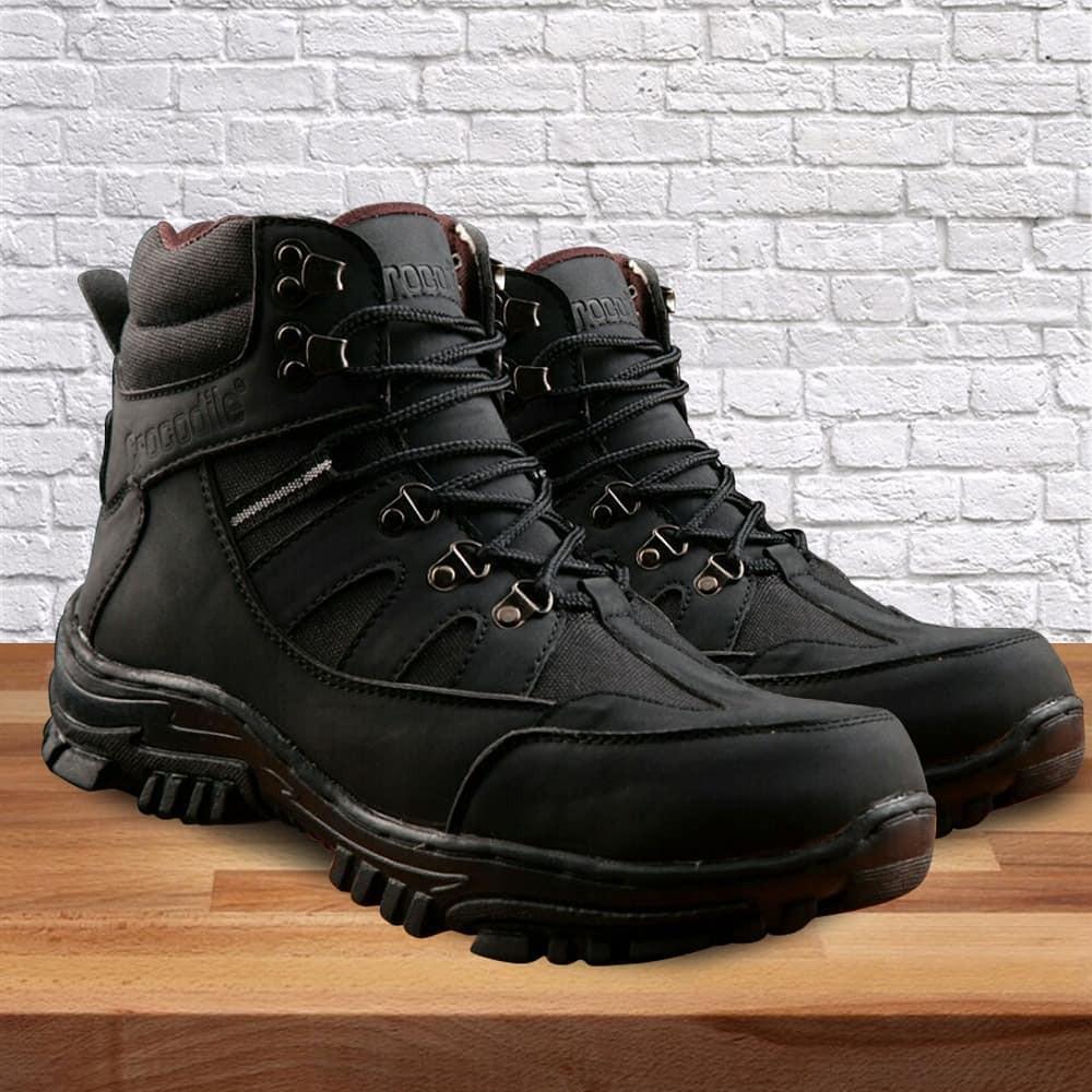 Sepatu Boots Pria Terlaris dan Termurah CROCODILE BOOTS (Sepatu Treking, Sepatu Kerja, Sepatu Formal, Sepatu Main, sepatu Gunung, sepatu murah, sepatu lapangan, sepatu proyek, sepatu safety)