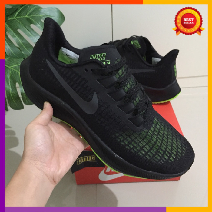 nike run vtility shielo shoes price