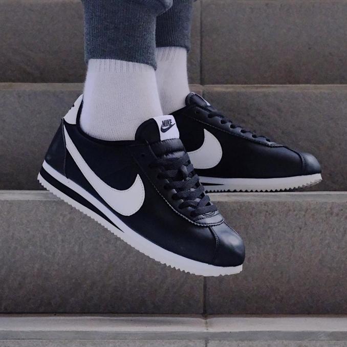 nike cortez all black mens