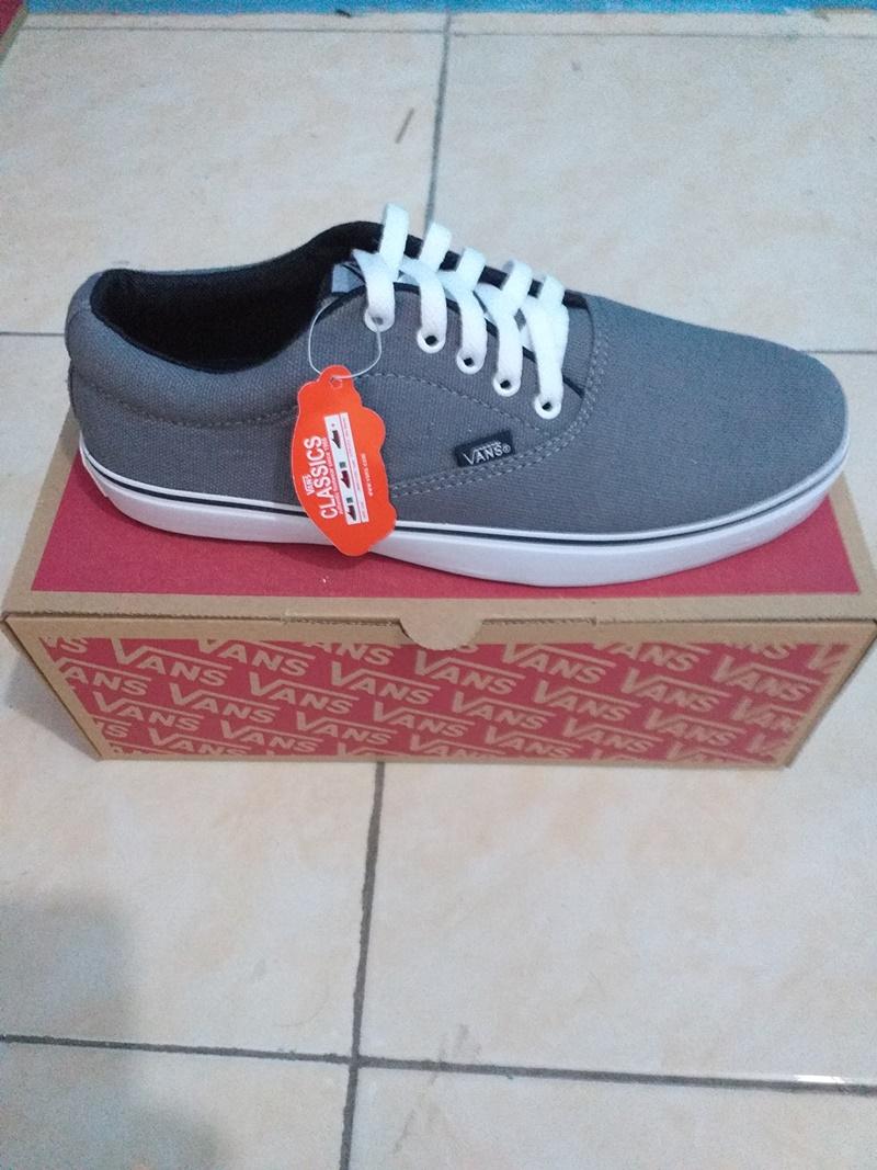 vans grindle