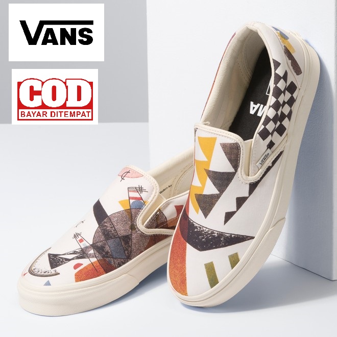 model sepatu vans slip on