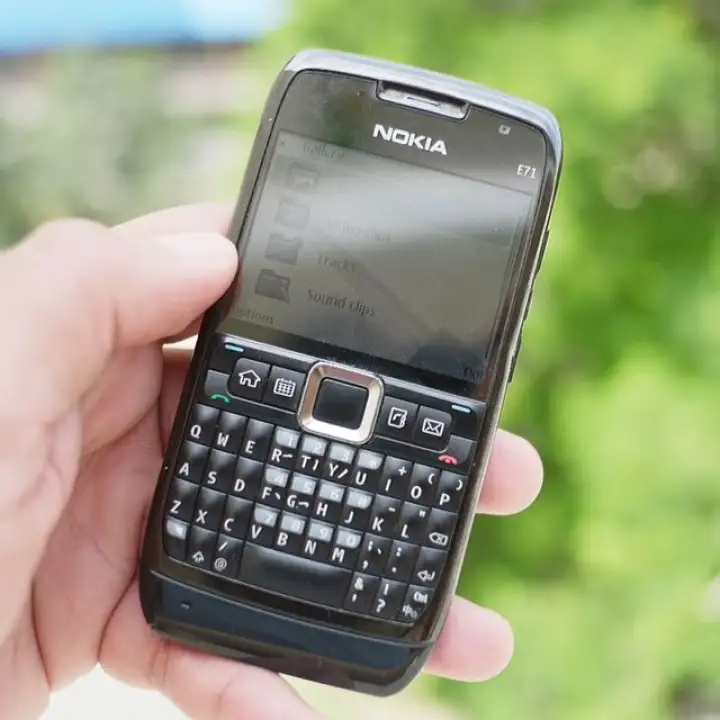 Nokia E71 Gsm Handphone Hp Nokia E71 New Refurbish Battery 1500 Mah Support Gps Terdapat Wi