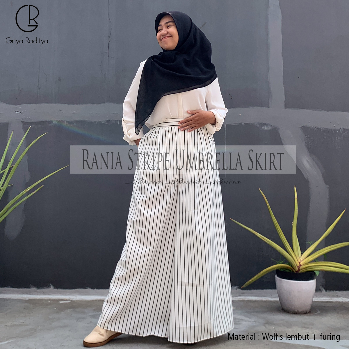 Katta olchamdagi ayollar fotosuratlari uchun sexy kiyimlar