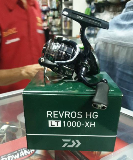 Reel Daiwa Revros HG LT 1000-XH Original POWER HANDLE