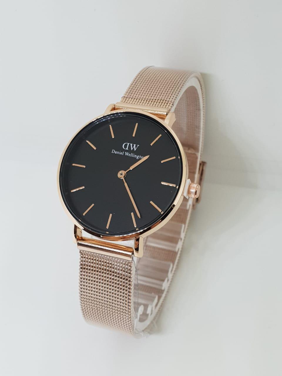 Jam Tangan Fashion Wanita Simple Elegan Rantai Pasir Terbaru2019