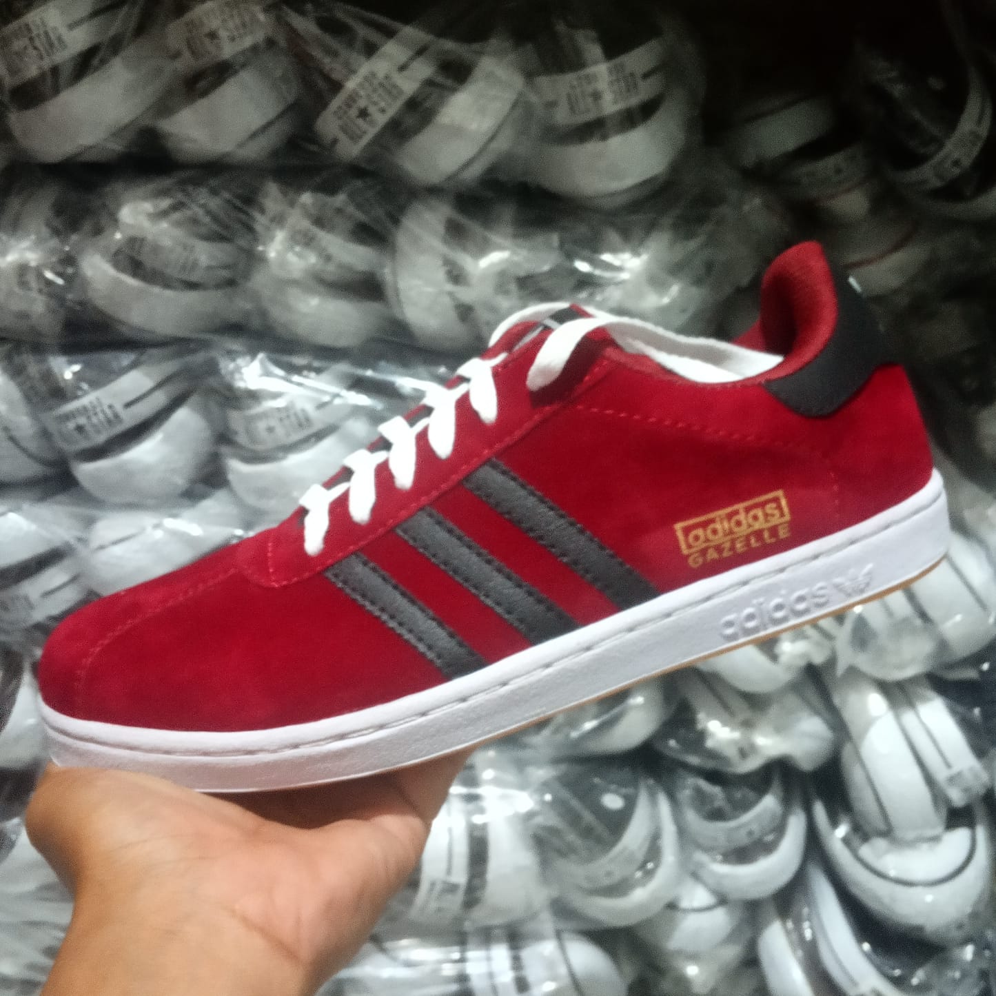 sepatu adidas sepatu sneaker pria 