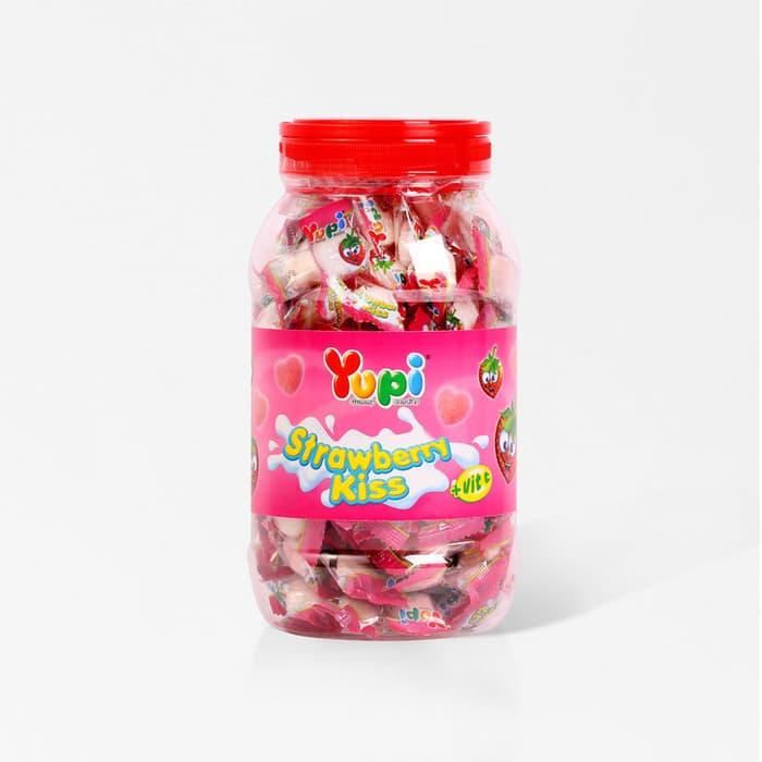 Yupi Strawberry Kiss Jar 300 Gr