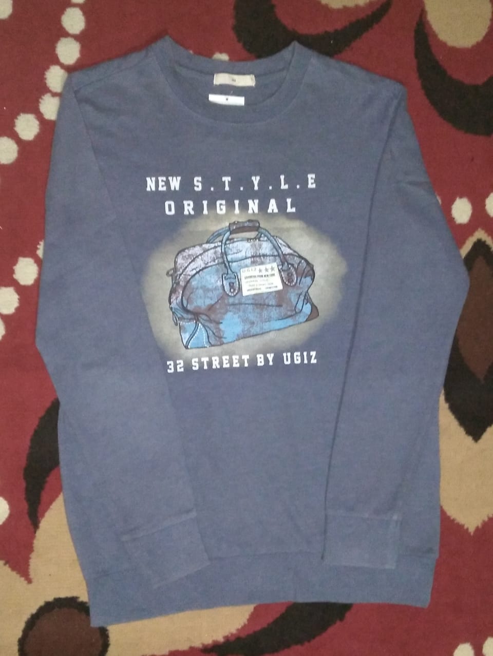 ugiz sweater