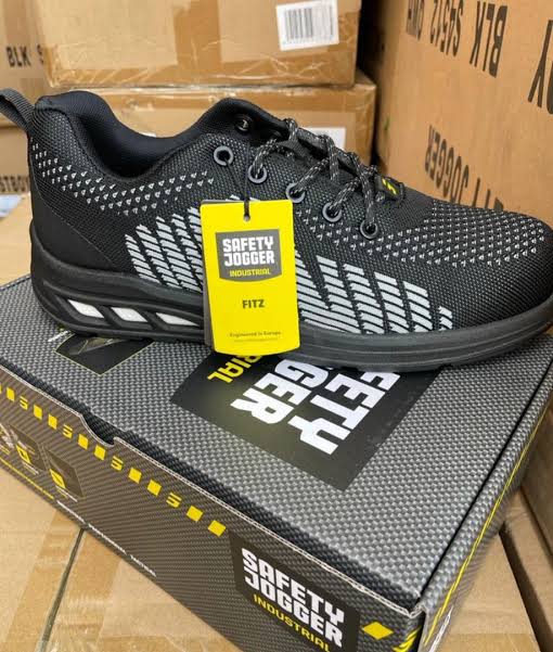 Sepatu Safety Jogger Fitz S1P Black / sepatu safety joger pria original