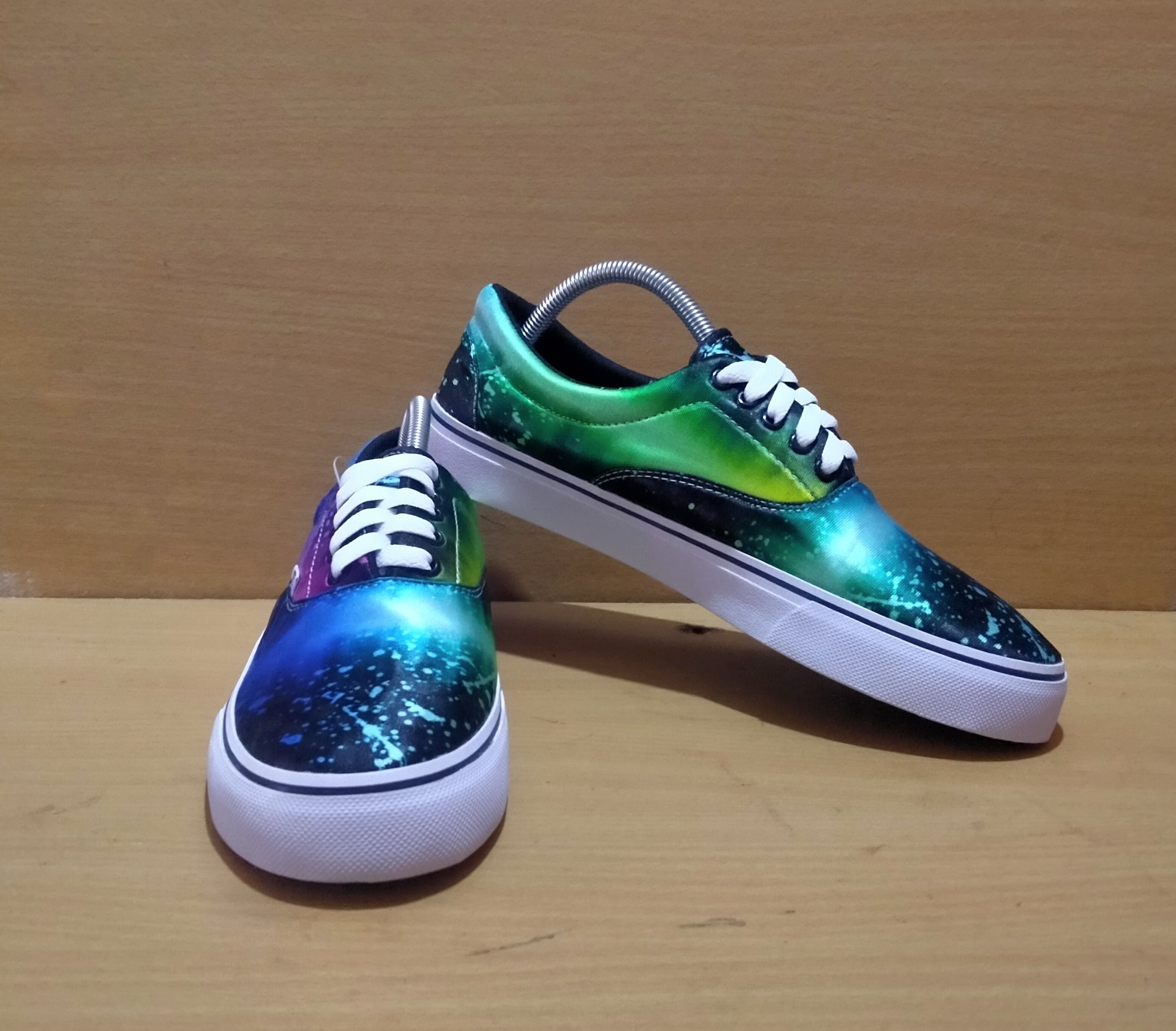 Sepatu vans clearance galaxy