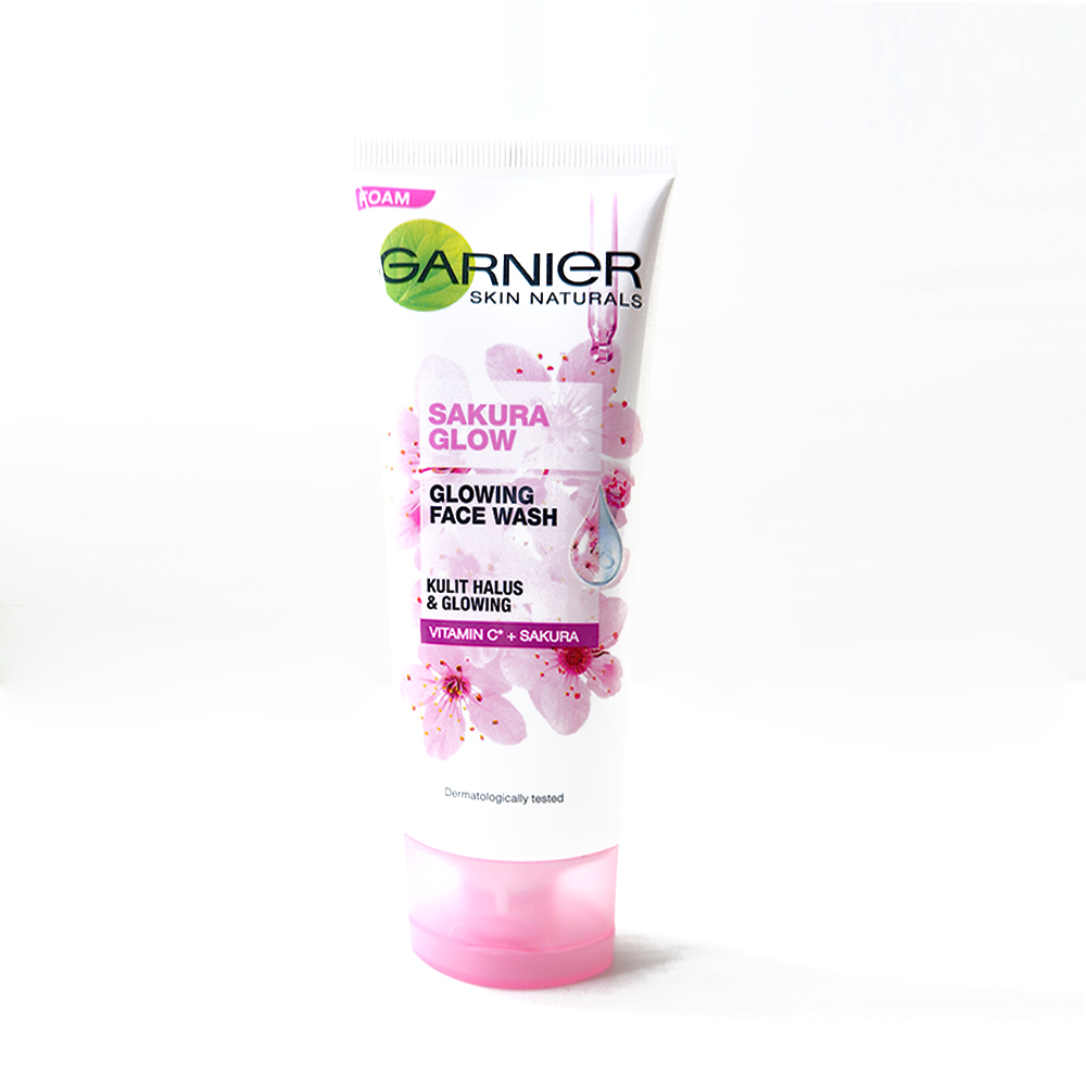 Garnier New Sakura White Pinkish Glow Foam Cleanser 50ml 100ml/ Sabun