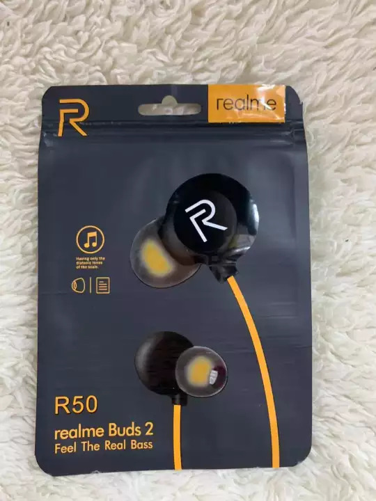 Earphones/Headset/Handsfree Realme R50 
