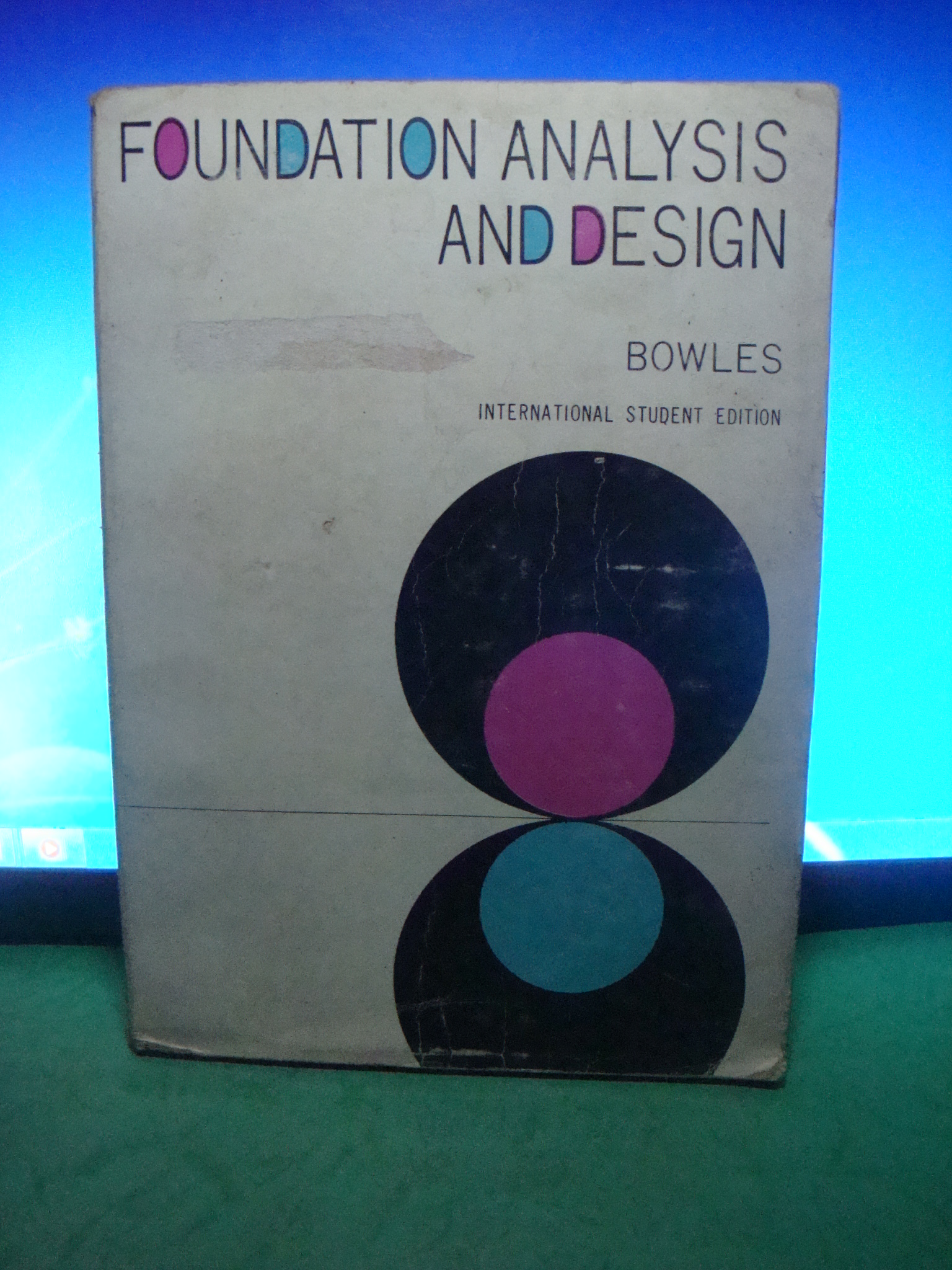 FOUNDATION ANALYSIS AND DESIGN Bowles Lazada Indonesia