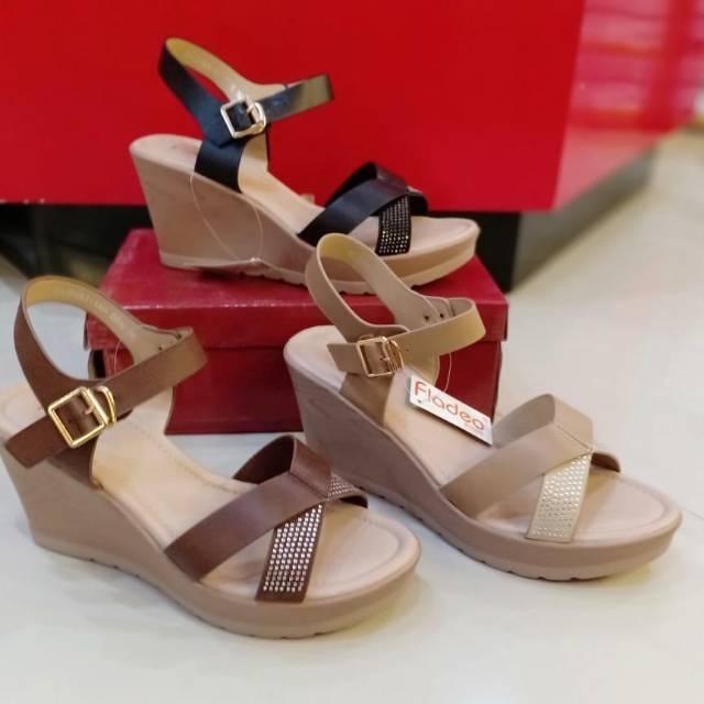 sepatu fladeo