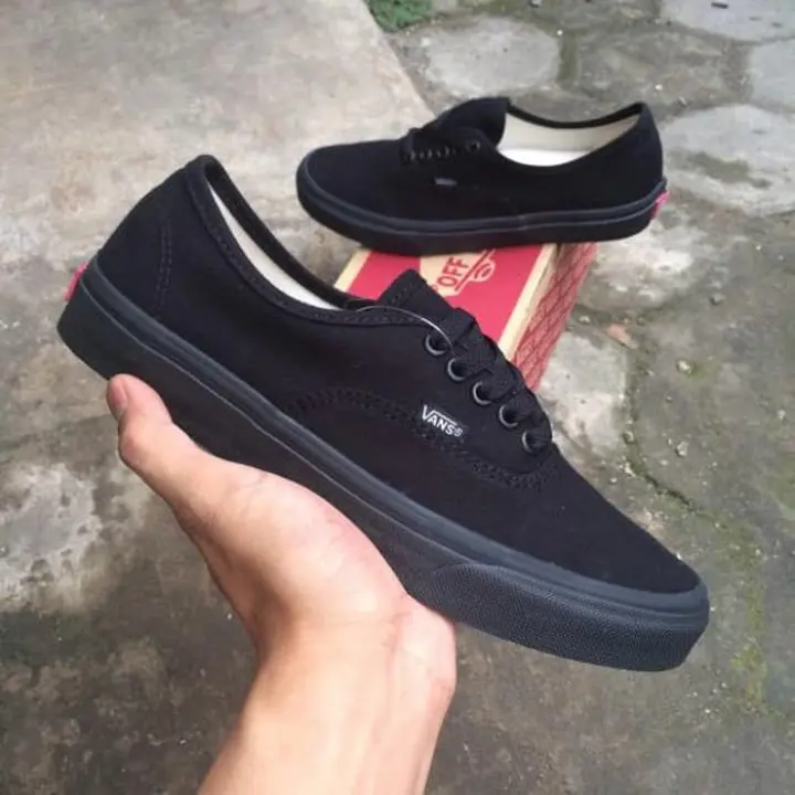 sepatu vans old skool hitam