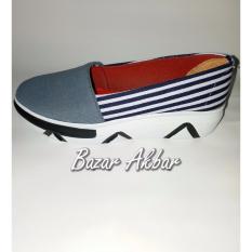 AMORA SLIP ON POLOS ABU KV2