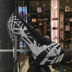 Assymetrical Crystal Rotelli Heels 1-5 Juta Black