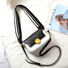 初薇 Lapisan Pertama Kulit Baru Memukul Paket Warna Tas Balik Wanita Tas Kecil (Hitam