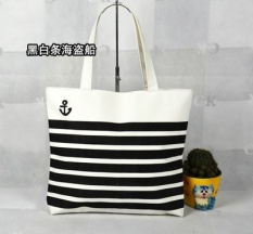 Tas Kanvas Tas Belanja Tas 2017 Baru Korea Siswa Di Musim Semi dan Musim Panas Pasang Sederhana Fashion Shoulder-tangan Hitam dan Putih Kapal Bajak Laut-Intl
