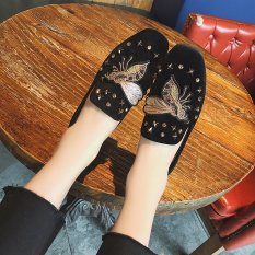 Carrefour Datar Kasual Sepatu Kulit Kacang Sepatu SLIP ON Korea Fashion Style Sepatu Hak Perempuan (Hitam Lebah Model)