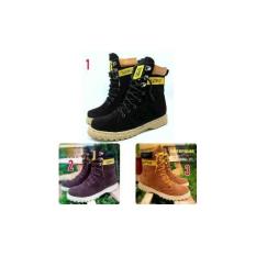 Caterpillar Boots For Woman Sepatu Trendy Cewe Buat Main Keren #Kickers #Boot #Traveling #Outdoor #Adventure #Gaya #Santai