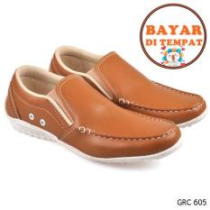 Cbr Six Sepatu Casual / Slip On Pria Keren Dan Trendy GRC 605 - Coklat
