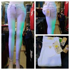 celana jeans cewek putih