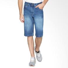 CELANA JEANS PENDEK ICE BLUE /CELANA JEANS PENDEK