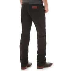 Celana Jeans Pria Reguler Basic WRANGLER / Celana Jeans reguler