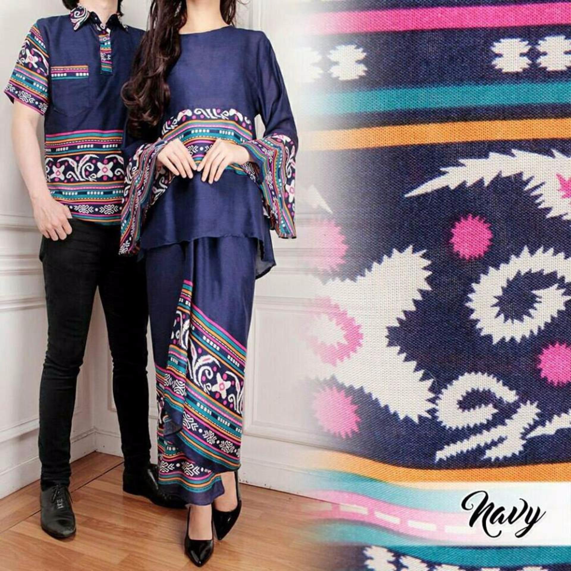 COUPLELOVER- BUSANA MUSLIM COUPLE YANNA NAVY 3IN1-MAROON (PRIA+WANITA)  MUSLIM WEAR  FASHION COUPLE  COUPLE BATIK  BAJU PASANGAN