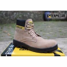 DOZN Sepatu boots caterpillar - caterpilar safety boots CREAM