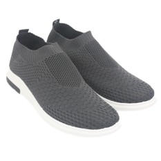 Dr Kevin Sepatu Casual Pria 13320 Abu - Outdoor Men fashion Sneakers - Nyaman dipakai