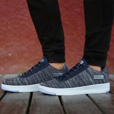 Fashion Pria Kasual Nyaman Bernapas Sepatu Olahraga (Grey)-Intl