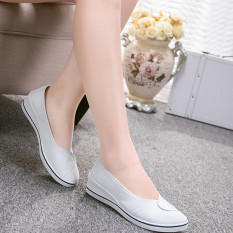 Female with slope Comfortable Soft Work shoes Beauty Dance Canvas shoes White