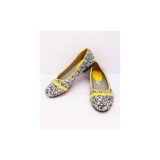 Flat Shoes Batik- Etnik- Tenun / Sepatu Wanita - Naura Yellow