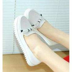 Flat Shoes Gerigi Pita RM02 - Putih - Hitam