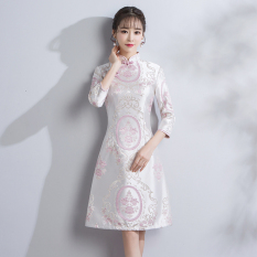 Cheongsam Gaun Baru Musim Semi Bagian Panjang Peningkatan (Brokat Sebuah Ayunan Bedak)