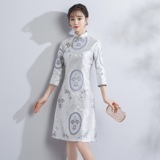 Cheongsam Gaun Baru Musim Semi Bagian Panjang Peningkatan (Brokat Sebuah Ayunan Perak Abu-abu)
