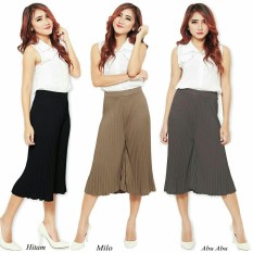 Glow Fashion Celana kulot plisket pendek wanita jumbo short pant Afifah – abu-abu