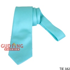 Gudang Fashion - Dasi Stylish Casual Pria Motif Kotak Kecil - Hijau Tosca