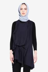Hanna Hijab Women Clothing Tops Blouses & Shirts Wanita Busana Atasan Blus & Kemeja Black Hitam Diskon discount murah bazaar baju celana fashion brand branded
