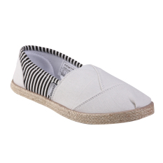 Homypro D 002 Slip On Shoes - White