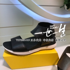 Hush Puppies 05984bl7 Nyaman Kulit Model Musim Panas Datar Perempuan Sandal Musim Panas (Hitam Kulit U1)