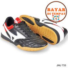 Java Sepatu Futsal Keren Dengan Jahitan Sole Yang Kuat JNU 733 - Hitam