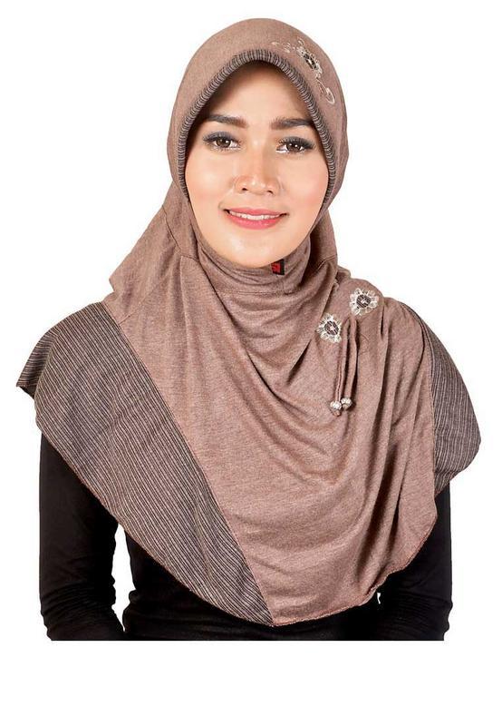 Java seven HDN 865 Busana Muslim kerudung wanita - bahan tr - cantik dan menarik (Brown)